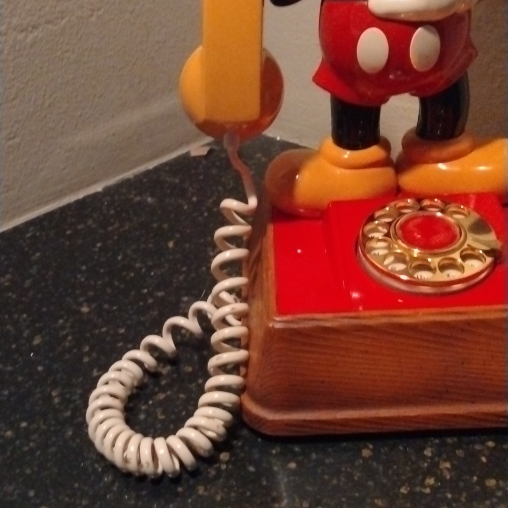 1976 VINTAGE MICKEY MOUSE PHONE IN WORKING AND EXCELLENT CONDITION - Picture 4 of 11